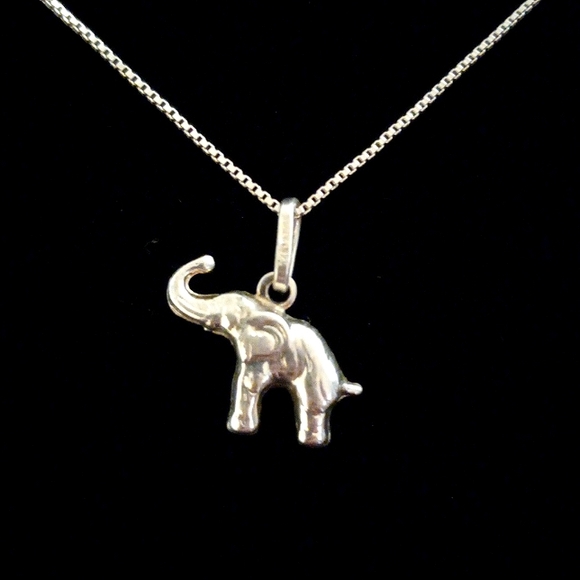 925 elephant pendant on chain